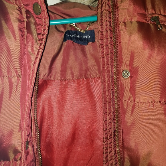 Lands' End - Picture 3 of 4